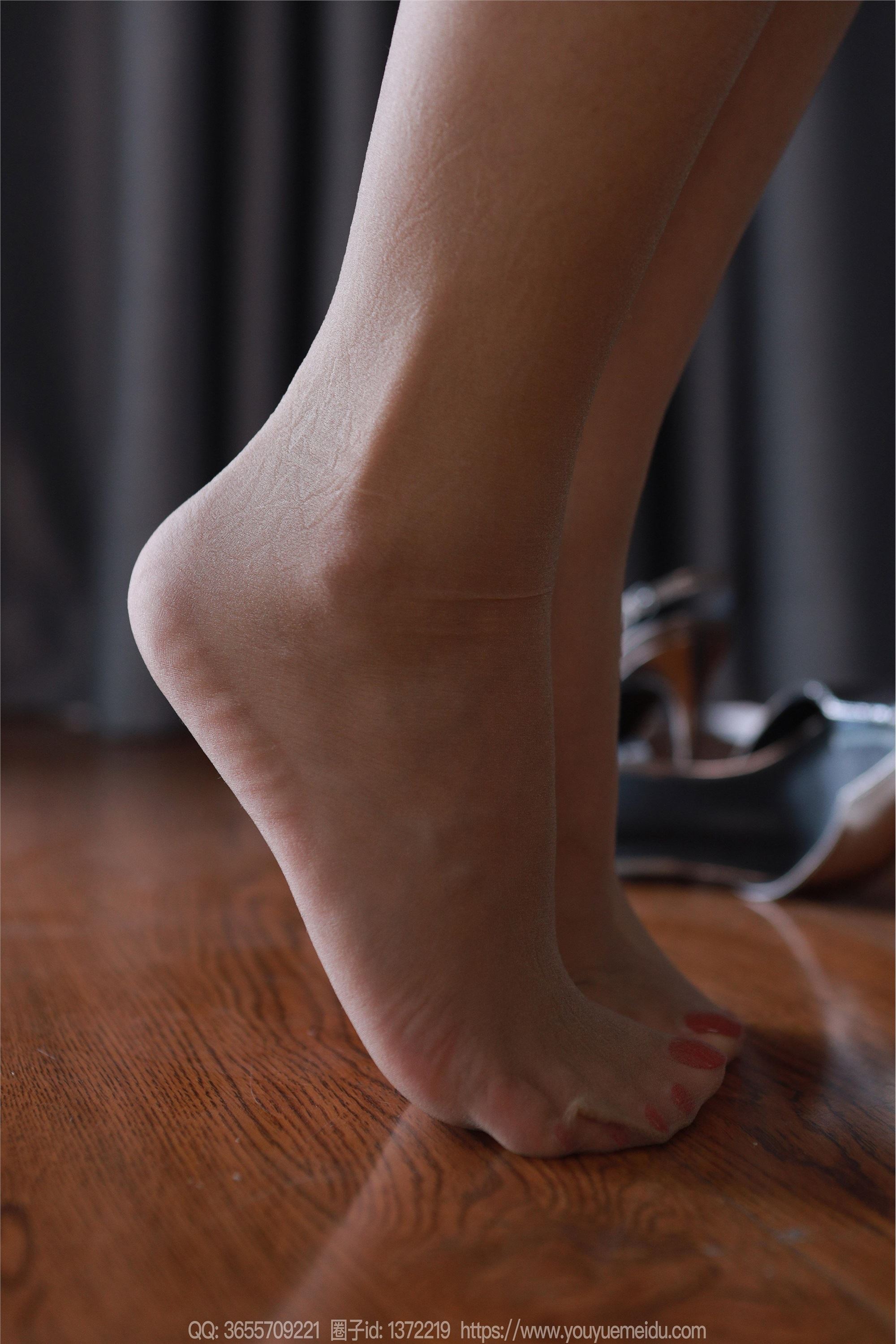 IESS异思趣向  2023.10.27 丝享家 1570 婉萍《艳丽红甲》